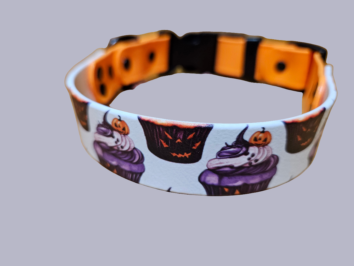 Pre-Made, Printed Biothane® with solid colour, 1" width - Halloween Cupcakes